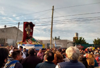 De Santiago a Villa de Mayo: Mailín, una fe que trasciende fronteras